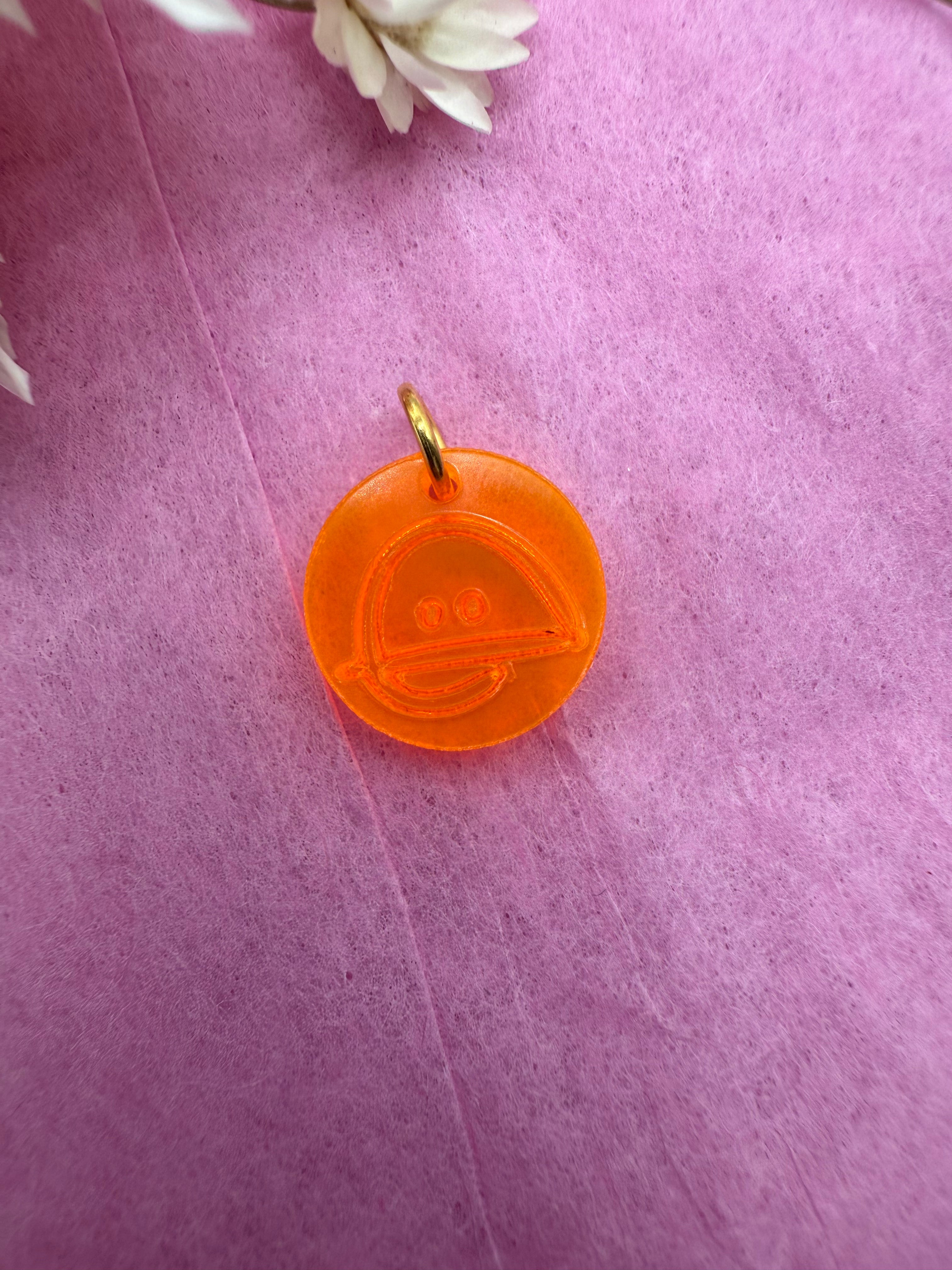 BAIZO-Anhänger aus Neon-Orange-Acryl