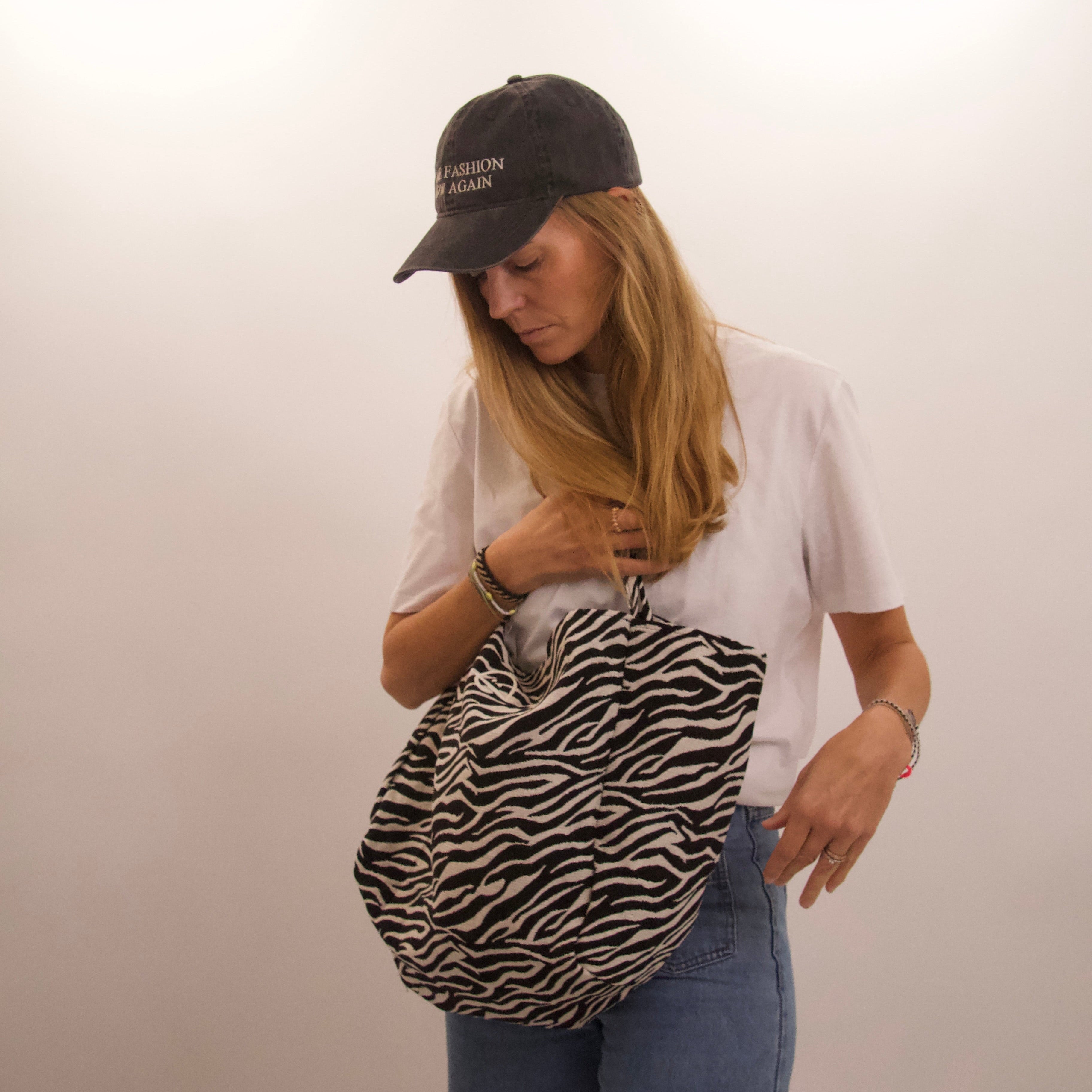 BAIZO BASIC CAP- MAKE FASHION SLOW AGAIN